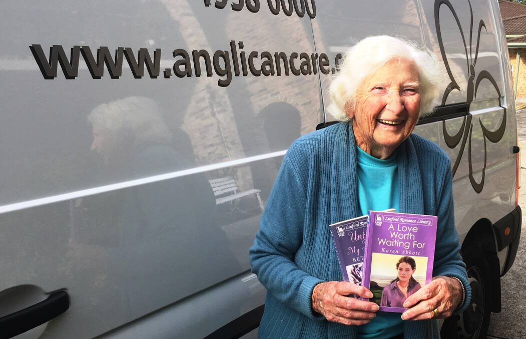 93-year-old Hilda da Fonte and her beloved romance novels.