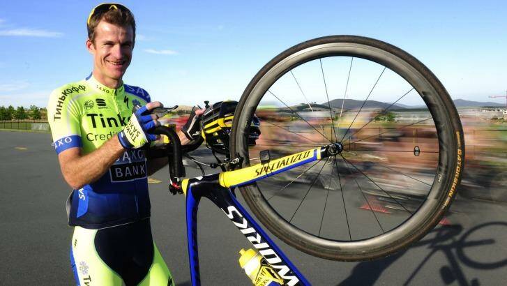 Michael Rogers, back training in his hometown Canberra Photo: Melissa Adams