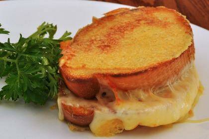 There's no aphrodisiac quite like it: grilled cheese. Photo: Bert Wagner CC BY 2.0
