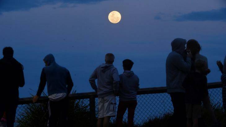 View of the supermoon from Collaroy on Sydney's northern beaches. Photo: Nick Moir