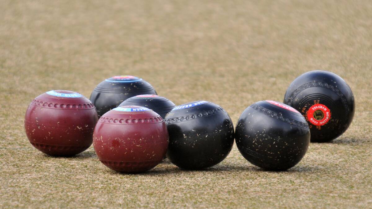 Wet weather dampens play on the bowling green