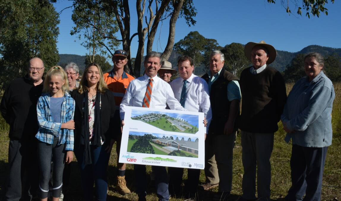 David Gillespie made the official announcement with Colin Osborne, MidCoast Council deputy mayor Katheryn Smith and members of the community. Photo Anne Keen 