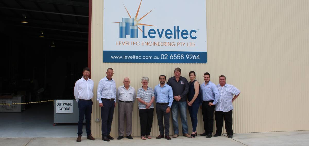 Panel members; James Hooke, Michael Johnsen, John Walton, Jerry Germon with Amer Hussein (AGL), Jack and Michelle Collins (Bercol) and Ben and Dallas Stokes (Leveltec).