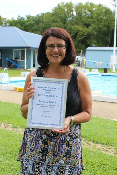 Life Membership: Janelle Davis spends many tireless hours making sure our club and club night runs smoothly. Congratulations Janelle on an award very well deserved.