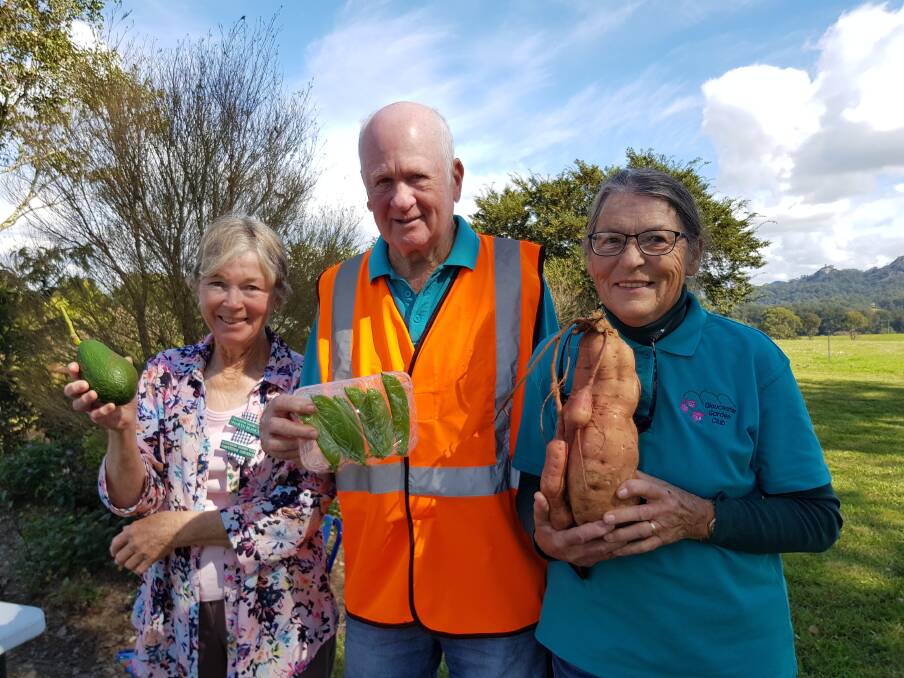 Sharyn Blanch, Peter Hazell and Trudi Sambach with their prize winning entries in the Vegetable Competition