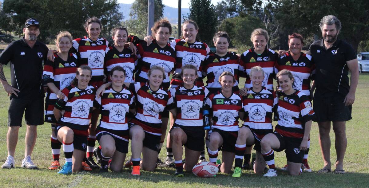 Gloucester Cockies womens team with coach Chris Marchant (right) and manager Paul Nagle (left). Photo Kirsten Jory.