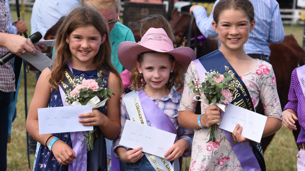 Junior showgirl competitors from 2018: Charlotte Marchant, Heidi Brenton and Jessica Marchant.