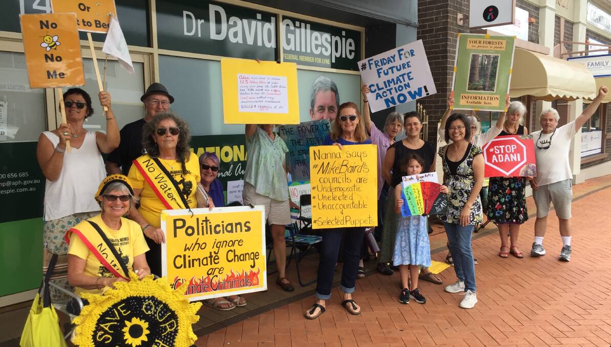 The MidCoast Knitting Nannas meet every Friday outside David Gillespie's Taree office to demand he takes more action on climate change.