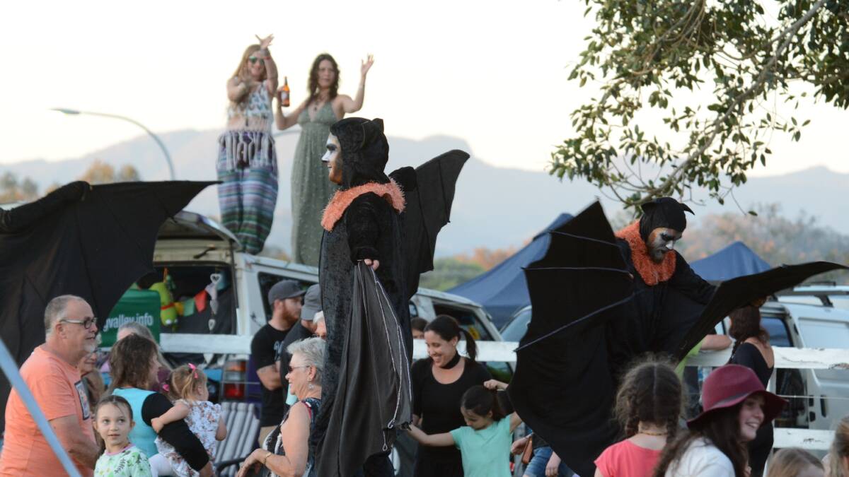 Akoostik 2016: Circatus's stilt walkers were a huge hit on the Saturday evening when they came out in their grey-headed flying fox costumes. Photo: Scott Calvin.