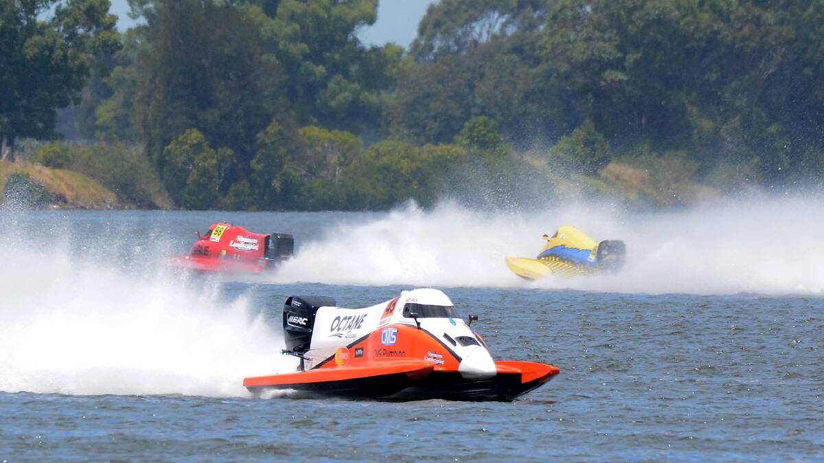 A full weekend of power boats hits the Manning River his weekend. Photo: Scott Calvin