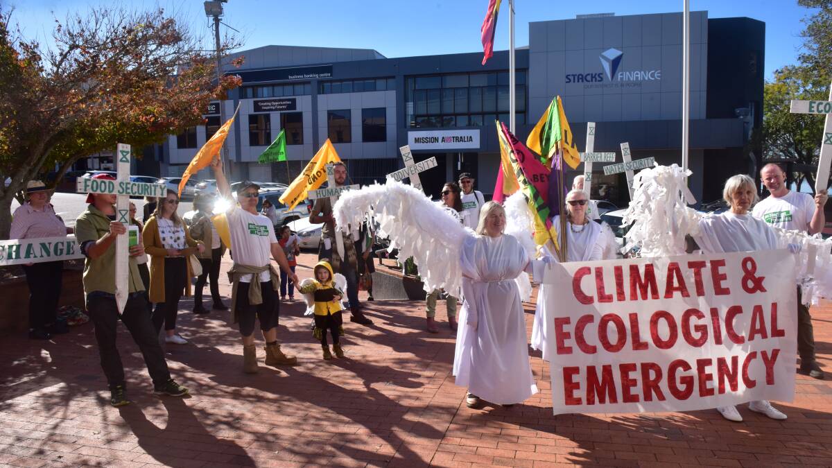 Extinction Rebellion members protesting outside MidCoast Council's Taree chambers in 2019. Photo: Julie Slavin