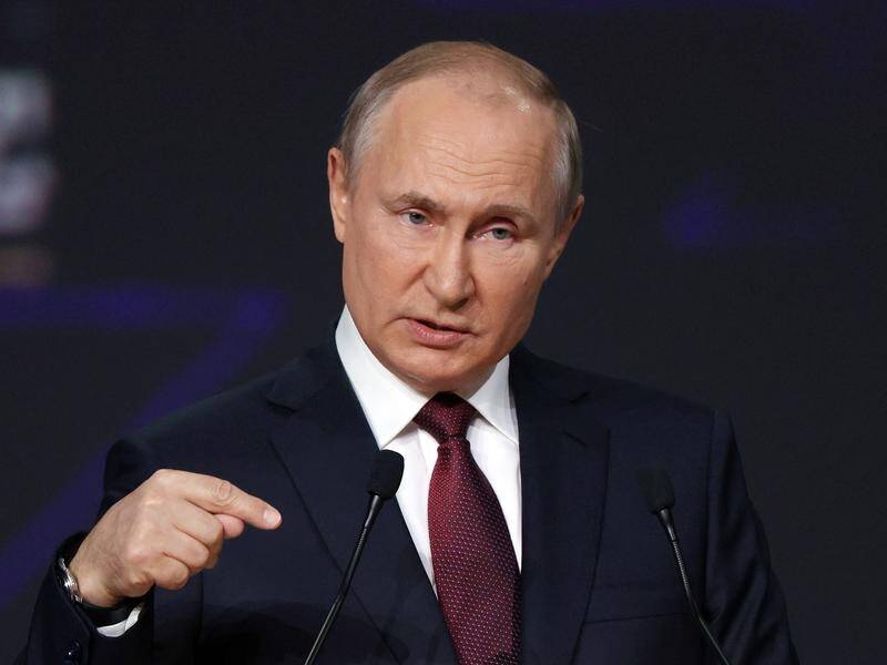 Russian President Vladimir Putin has spoken at the St Petersburg International Economic Forum.