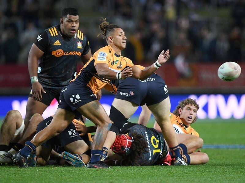 Issak Fines-Leleiwasa is one of four Brumbies to sign Super Rugby deals with the Western Force.